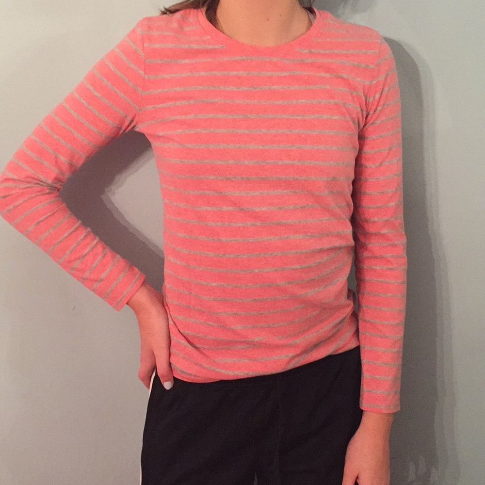 Pink and gray t-shirt. Slightly used!